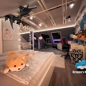 Dragon's Nest: Cozy & Modern Attic Loft Nuremberg Apartment